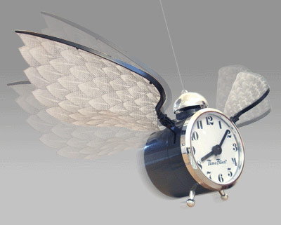 Time-Flies-Flying-Novelty-Clock.jpg